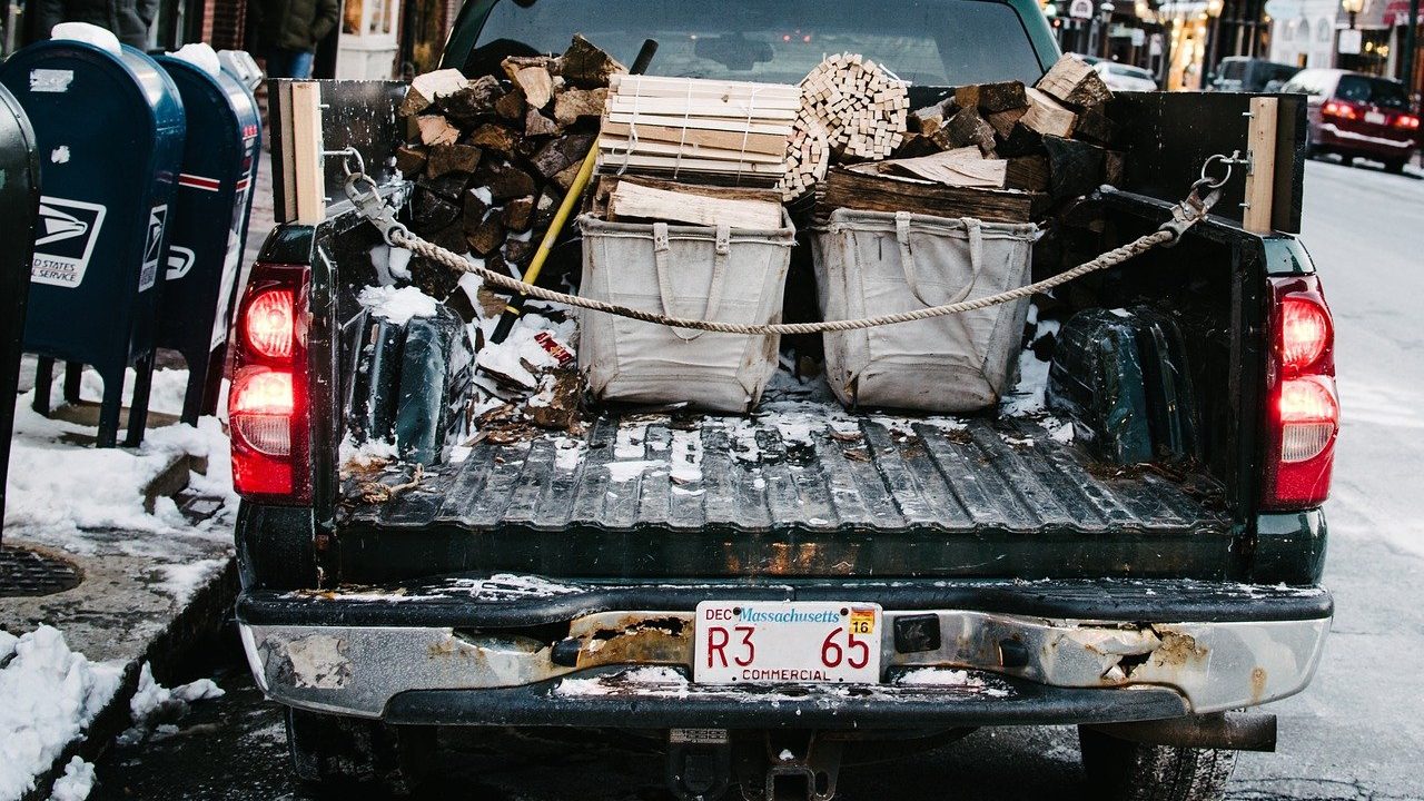 pickup-truck-1210056_1280