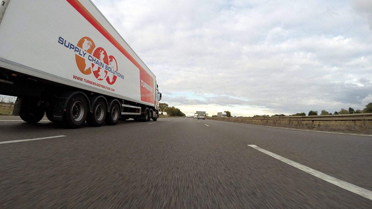 truck-1735915_1280